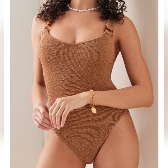 Hunza G Seersucker One Piece - Picture 2 of 10